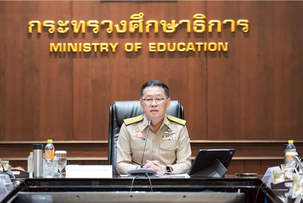 รมว.ศึกษาธิการมอบ 5 นโยบายหลัก ขับเคลื่อนการศึกษาไทยสู่อนาคต